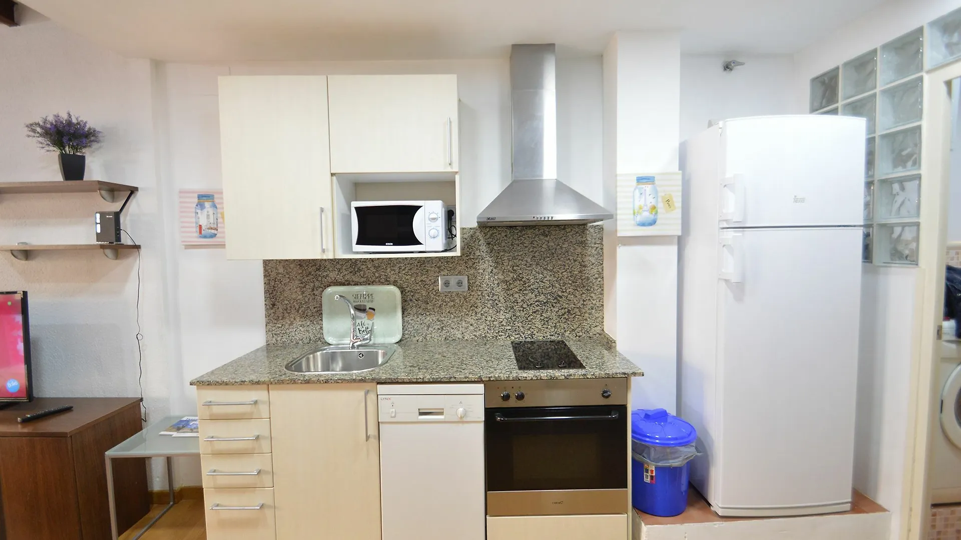 Tarragona Suites Sant Llorenc 23